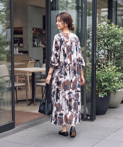 STYLE DELI(スタイルデリ)の「ダブルリボンアート柄ワンピース(ワンピース・レディース・ブルー/カーキ・SMALL/MEDIUM)」の5枚目の写真