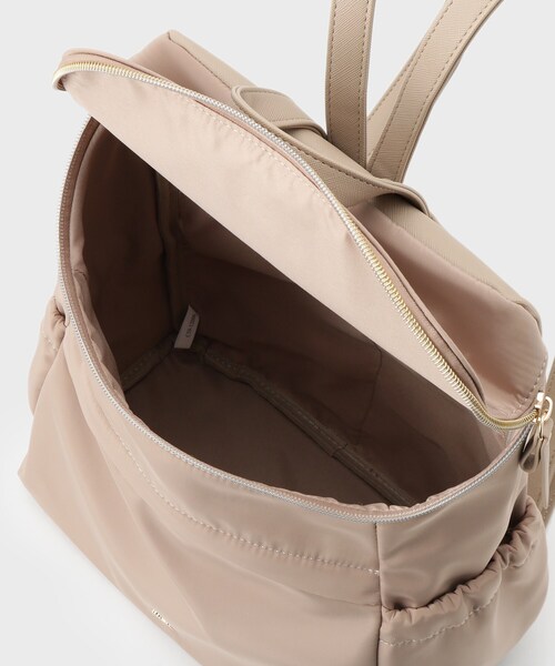 index（インデックス）の「プチリボンモチーフ付きリュック（バックパック/リュック・レディース・ベージュ/ブラック・00）」の13枚目の写真
