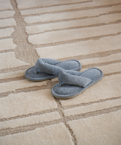 journal standard Furniture (ジャーナルスタンダードファニチャー)の「TOWEL SLIPPER スリッパ(ルームシューズ/スリッパ・レディース・チャコールグレー/ネイビー/ブラウン/イエロー/ブルー・FREE)」の2枚目の写真