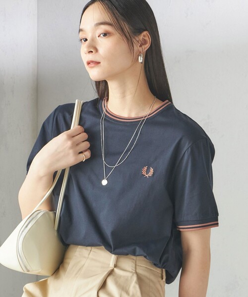 FRED PERRY(フレッドペリー)の「FRED PERRY:M1588 TWIN TIPPED TEE(Tシャツ/カットソー・レディース・ブラック/ダークグレー/グリーン/ネイビー/ライトブルー/ダークブルー/チャコールグレー/コバルトブルー/ホワイト・ONE SIZE)」の7枚目の写真