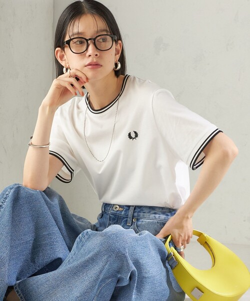 FRED PERRY(フレッドペリー)の「FRED PERRY:M1588 TWIN TIPPED TEE(Tシャツ/カットソー・レディース・ブラック/ダークグレー/グリーン/ネイビー/ライトブルー/ダークブルー/チャコールグレー/コバルトブルー/ホワイト・ONE SIZE)」の17枚目の写真