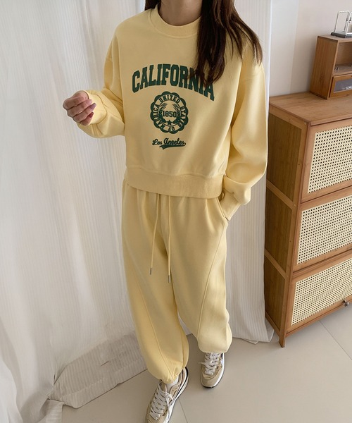 LOWO(ロワ)の「フロントプリント スウェット トレーナー ワイドパンツ セットアップ 上下セット(セットアップ・レディース・ネイビー/イエロー/ライトグレー/オフホワイト/ブルー・FREE)」の5枚目の写真