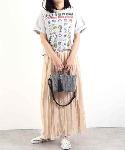 新品❗️未使用❗️woven かごバッグ タッセル付き COOCO かごバッグ カゴバッグ メタリックフィルム×ペーパー編み