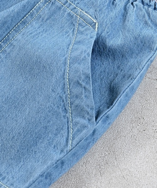 MARKEY'S(マーキーズ)の「デニムスモッキングキュロットパンツ(デニムパンツ・キッズ・ブルー/ライトブルー・80/90/100/110/120/130/140/150)」の11枚目の写真