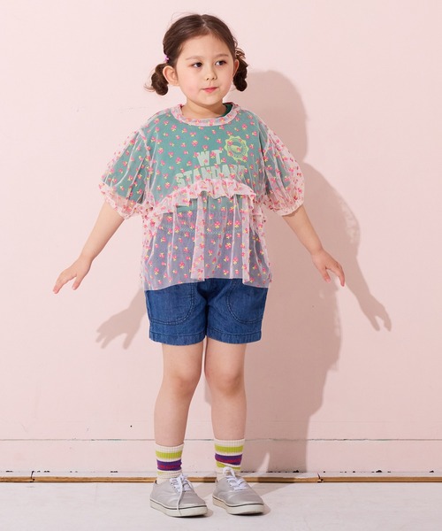 MARKEY'S(マーキーズ)の「デニムスモッキングキュロットパンツ(デニムパンツ・キッズ・ブルー/ライトブルー・80/90/100/110/120/130/140/150)」の4枚目の写真