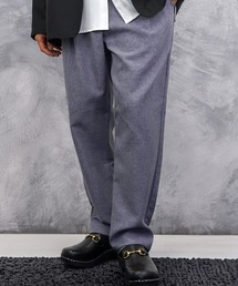 L'atelier（ラトリエ）の「イージー テーパード スラックス（スラックス）」