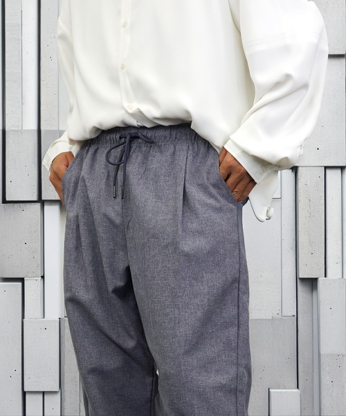 L'atelier(ラトリエ)の「イージー テーパード スラックス(スラックス・メンズ・ブラック/ブルー系/グレー系・LL/L/M)」の19枚目の写真