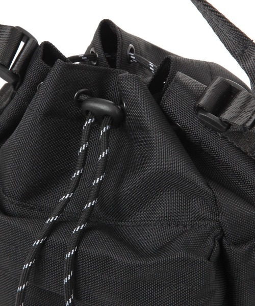 LAKOLE(ラコレ)の「ポケット巾着ショルダーバッグ / 290250(ショルダーバッグ・メンズ・カーキ/ブラック/ネイビー・FREE)」の13枚目の写真