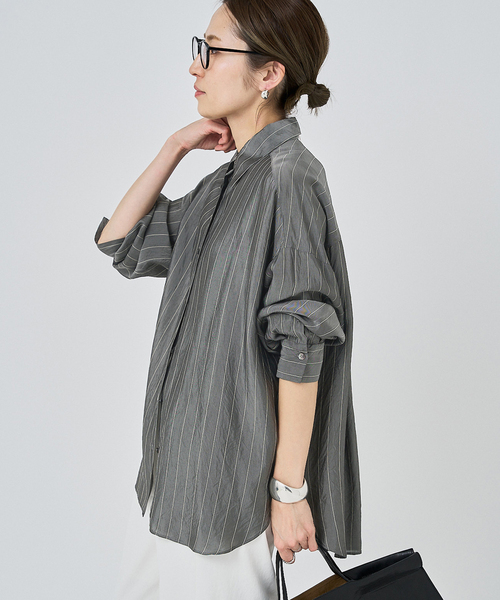 FRAMeWORK（フレームワーク）の「キュプラストライプオーバーシャツ（シャツ/ブラウス・レディース・アイボリー/チャコールグレー・FREE）」の6枚目の写真