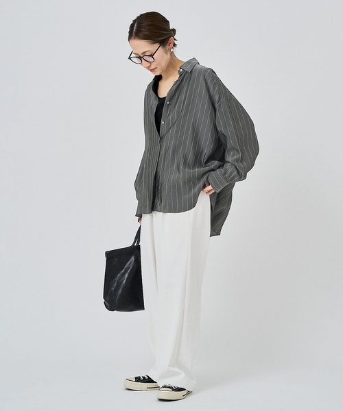 FRAMeWORK（フレームワーク）の「キュプラストライプオーバーシャツ（シャツ/ブラウス・レディース・アイボリー/チャコールグレー・FREE）」の12枚目の写真