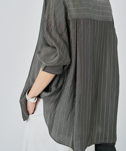 FRAMeWORK（フレームワーク）の「キュプラストライプオーバーシャツ（シャツ/ブラウス・レディース・アイボリー/チャコールグレー・FREE）」の16枚目の写真