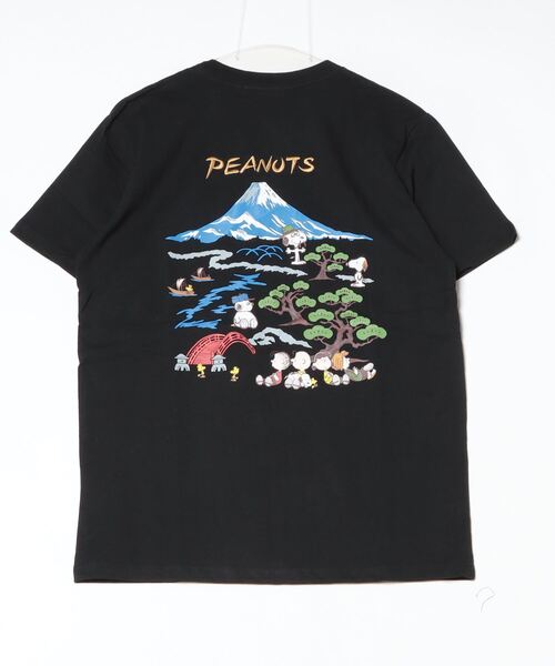 PEANUTS(ピーナッツ)の「PEANUTS スカジャン風刺繍&プリント天竺半袖Tシャツ(Tシャツ/カットソー・メンズ・ブラック/ホワイト系/ブラック系/ホワイト/ブラック系1/ホワイト系1・M/L/LL)」の16枚目の写真
