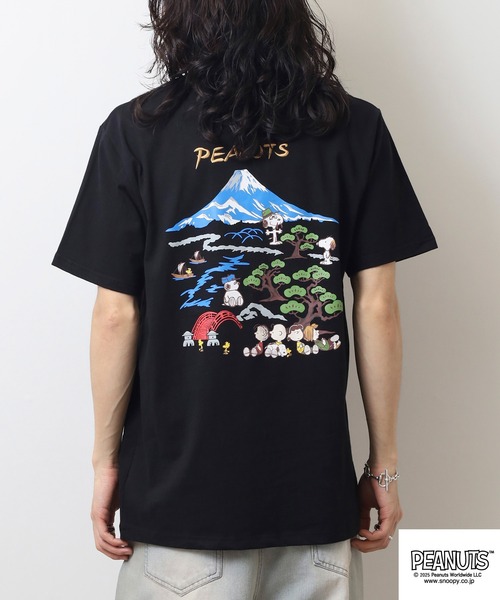PEANUTS(ピーナッツ)の「PEANUTS スカジャン風刺繍&プリント天竺半袖Tシャツ(Tシャツ/カットソー・メンズ・ブラック/ホワイト系/ブラック系/ホワイト/ブラック系1/ホワイト系1・M/L/LL)」の10枚目の写真