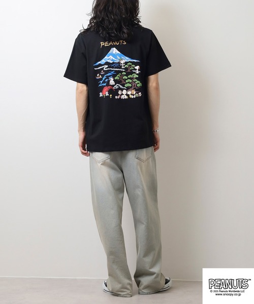 PEANUTS(ピーナッツ)の「PEANUTS スカジャン風刺繍&プリント天竺半袖Tシャツ(Tシャツ/カットソー・メンズ・ブラック/ホワイト系/ブラック系/ホワイト/ブラック系1/ホワイト系1・M/L/LL)」の12枚目の写真