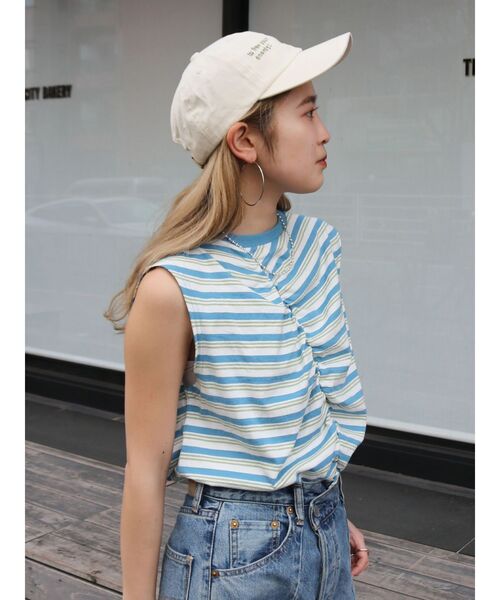 Ungrid（アングリッド）の「エンブロイダリーカラーロゴキャップ（キャップ・レディース・アイボリー/レッド/ネイビー・FREE）」の18枚目の写真