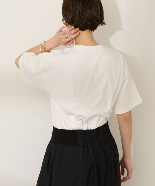 AMERICAN HOLIC(アメリカンホリック)の「フォトプリントTシャツ(Tシャツ/カットソー・レディース・オフホワイト/サックスブルー・L/M)」の5枚目の写真