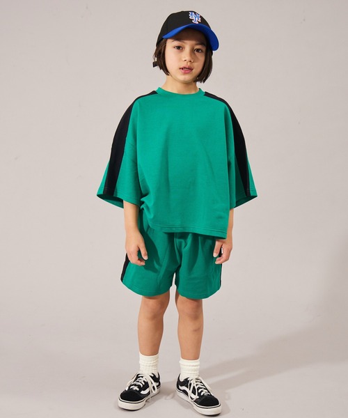 PAIRMANON STREET(ペアマノンストリート)の「【摩擦に強いミニ裏毛】【PAIRMANON STREET】サイドライン オーバーサイズ セットアップ(セットアップ・キッズ・ブラック/グレー/パープル/グリーン・120/110/100/90/130/160/140/150)」の11枚目の写真