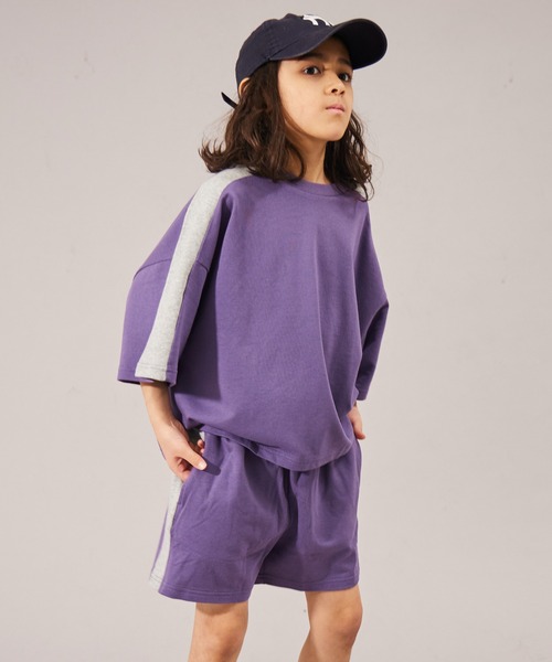 PAIRMANON STREET(ペアマノンストリート)の「【摩擦に強いミニ裏毛】【PAIRMANON STREET】サイドライン オーバーサイズ セットアップ(セットアップ・キッズ・ブラック/グレー/パープル/グリーン・120/110/100/90/130/160/140/150)」の15枚目の写真