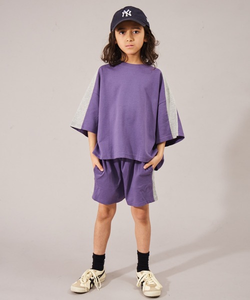 PAIRMANON STREET(ペアマノンストリート)の「【摩擦に強いミニ裏毛】【PAIRMANON STREET】サイドライン オーバーサイズ セットアップ(セットアップ・キッズ・ブラック/グレー/パープル/グリーン・120/110/100/90/130/160/140/150)」の21枚目の写真