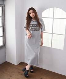ワッペンロゴパーカーワンピース