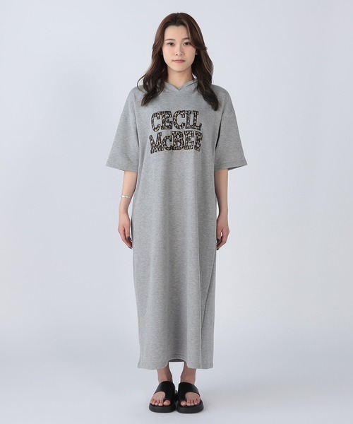 CECIL McBEE(セシルマクビー)の「ワッペンロゴパーカーワンピース(ワンピース・レディース・ブラック/グレー・MEDIUM/LARGE)」の14枚目の写真