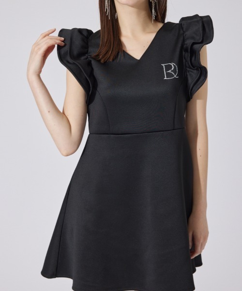 rienda(リエンダ)の「RDショルダーフリルカットミニワンピース 半袖 夏服(ワンピース・レディース・ブラック/ホワイト/ブラウン・SMALL/MEDIUM)」の2枚目の写真