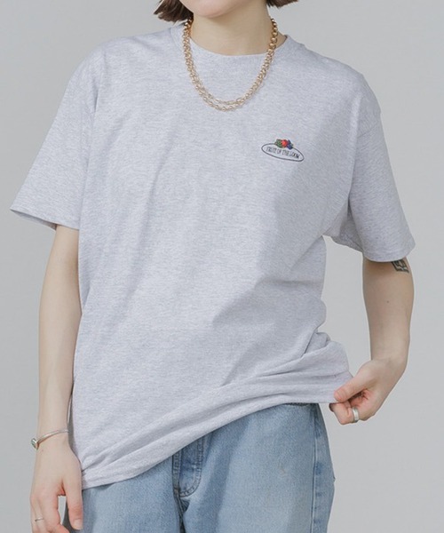 FRUIT OF THE LOOM(フルーツオブザルーム)の「FRUIT OF THE LOOM /フルーツオブザルーム Embroidery T-Shirt Tシャツ メンズ 秋物 秋服 2026年秋冬(Tシャツ/カットソー・メンズ・ホワイト/ブラック/グレー・XL/M/L)」の3枚目の写真