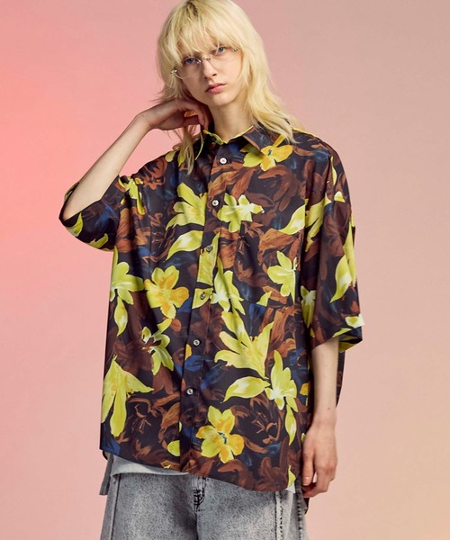 MAISON SPECIAL(メゾンスペシャル)の「《UNISEX》【LIMITED EDITION】ORIGINAL GRAPHIC Prime-Over Regular Collar Short Sleeve Shirt/オリジナルグラフィックプライムオーバーレギュラーカラーショートスリーブシャツ【MAISON SPECIAL/メゾンスペシャル】(シャツ/ブラウス・メンズ・その他6/その他7/その他8/その他9/その他10/その他11/その他12/その他13/その他14/その他15/その他16/その他17/その他19/その他20/その他1/その他2/その他3/その他4/その他5・1/2)」の3枚目の写真