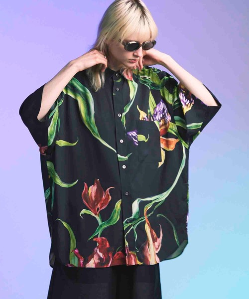 MAISON SPECIAL(メゾンスペシャル)の「《UNISEX》【LIMITED EDITION】ORIGINAL GRAPHIC Prime-Over Regular Collar Short Sleeve Shirt/オリジナルグラフィックプライムオーバーレギュラーカラーショートスリーブシャツ【MAISON SPECIAL/メゾンスペシャル】(シャツ/ブラウス・メンズ・その他6/その他7/その他8/その他9/その他10/その他11/その他12/その他13/その他14/その他15/その他16/その他17/その他19/その他20/その他1/その他2/その他3/その他4/その他5・1/2)」の7枚目の写真