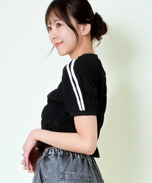 GORGE（ゴージ）の「《シャーリング×ラインデザイン》レディース 半袖トップス スポーティ カジュアル 春夏秋（Tシャツ/カットソー・レディース・オフホワイト/ブラック・F）」の8枚目の写真