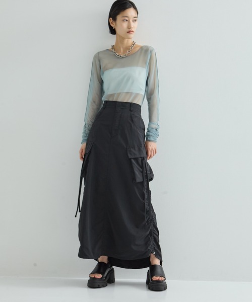 STUDIOUS（ステュディオス）の「【STUDIOUS/ステュディオス】Drawstring Cargo Skirt/ドローストリングカーゴスカート（スカート・レディース・ブラック/ダークグレー・1/2）」の22枚目の写真