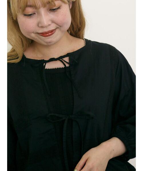 Samansa Mos2(サマンサ モスモス)の「パッチワークレースブラウス(シャツ/ブラウス・レディース・キナリ/サックスブルー/ブラック/オフホワイト・F)」の18枚目の写真