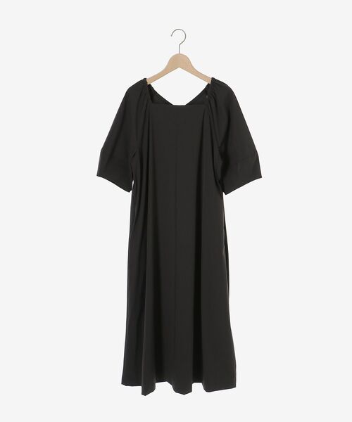 le.coeur blanc(ルクールブラン)の「《接触冷感》ナイロンストレッチ2WAYワンピース(ワンピース・レディース・ダークグレー/カーキオリーブ・38)」の12枚目の写真