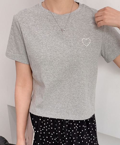LOWO(ロワ)の「綿混ワンポイントパールハートTシャツ カットソー(Tシャツ/カットソー・レディース・ホワイト/ブラック/グレー・FREE)」の11枚目の写真