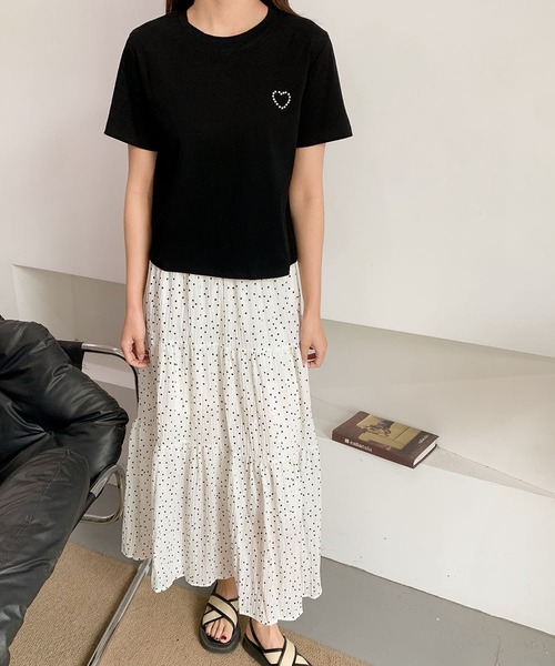 LOWO(ロワ)の「綿混ワンポイントパールハートTシャツ カットソー(Tシャツ/カットソー・レディース・ホワイト/ブラック/グレー・FREE)」の6枚目の写真