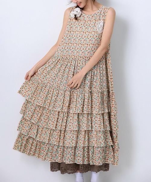 aimoha（アイモハ）の「ノースリーブ`小花柄ティアードワンピース (SS)（ワンピース・レディース・イエロー/パープル/ブルー・FREE）」の5枚目の写真