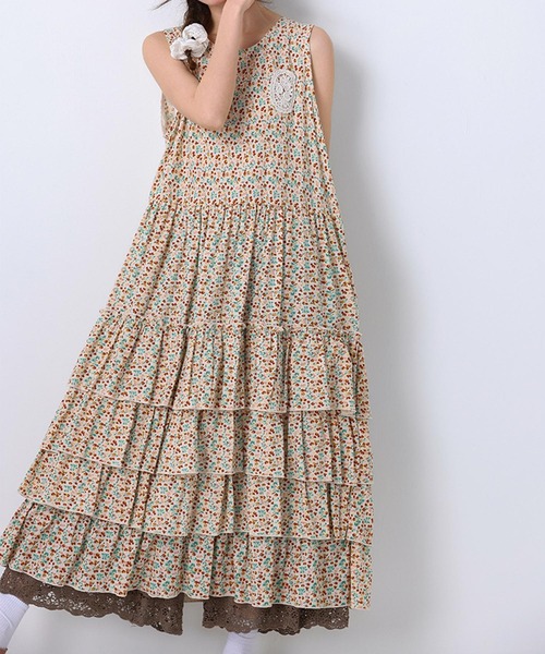 aimoha（アイモハ）の「ノースリーブ`小花柄ティアードワンピース (SS)（ワンピース・レディース・イエロー/パープル/ブルー・FREE）」の6枚目の写真