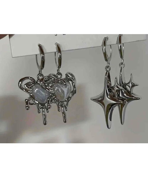 tone(トーン)の「【88eighty-eight】シルバースター&ハートリングピアス2点セット【import】(MA)(ピアス(両耳用)・レディース・シルバー・FREE)」の6枚目の写真