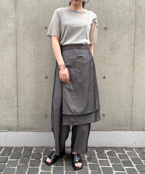 &g'aime(アンジェム)の「【&g'aime】カーブラメ切替ニット Curved Metallic Accent Knit(ニット/セーター・レディース・ブラウン/ブラック/グレイッシュベージュ・FREE)」の22枚目の写真
