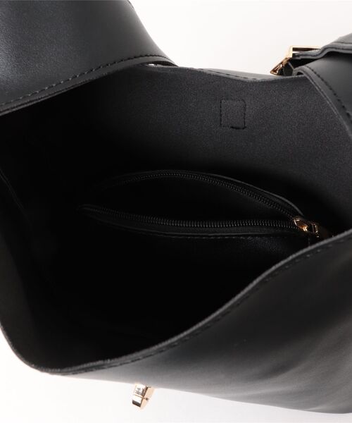 florist（フローリスト）の「【ポーチ付】2WAY ターンロックレザーライクワンショルダーバッグ/ビジネスバッグ（トートバッグ・レディース・キャメル/モカ/アッシュブラウン/ブラック・FREE）」の15枚目の写真