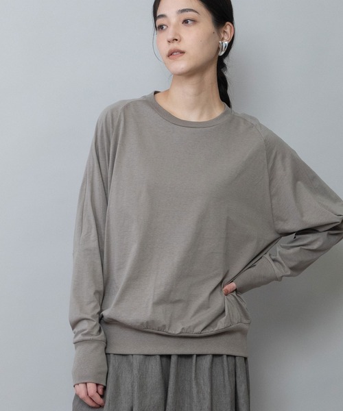 Munich(ミューニック)の「コットンジャージクルーネックプルオーバー(Tシャツ/カットソー・レディース・ホワイト/ブラック/モカ/レッド・FREE)」の1枚目の写真