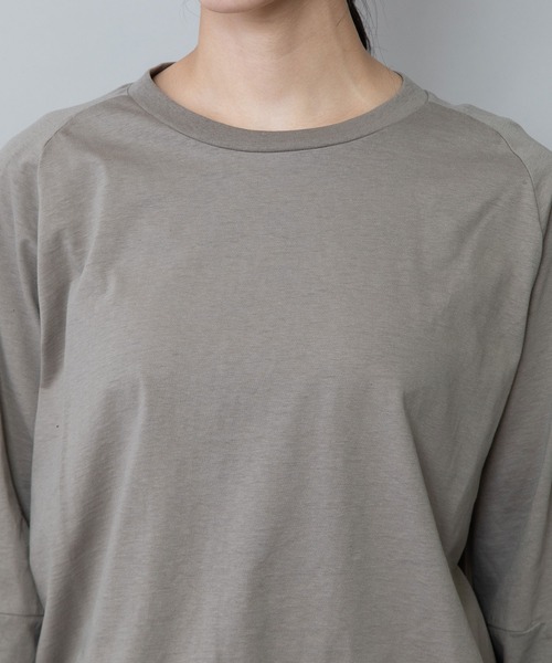 Munich(ミューニック)の「コットンジャージクルーネックプルオーバー(Tシャツ/カットソー・レディース・ホワイト/ブラック/モカ/レッド・FREE)」の16枚目の写真