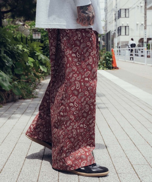 Subciety(サブサエティ)の「Paisley baggy pants(その他パンツ・メンズ・レッド/カーキ/ブラック・X-LARGE/LARGE/MEDIUM/SMALL)」の6枚目の写真