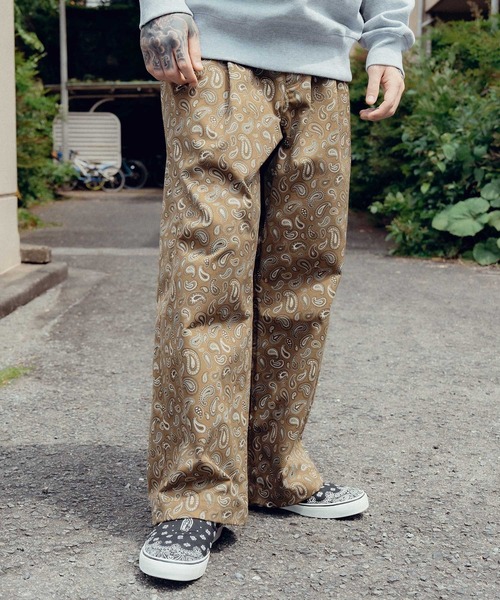 Subciety(サブサエティ)の「Paisley baggy pants(その他パンツ・メンズ・レッド/カーキ/ブラック・X-LARGE/LARGE/MEDIUM/SMALL)」の11枚目の写真