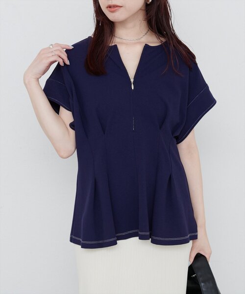 natural couture(ナチュラルクチュール)の「【mamamo】配色ステッチウエストタックカットソー(Tシャツ/カットソー・レディース・オフホワイト/グレー/ピンク/ネイビー・FREE)」の8枚目の写真
