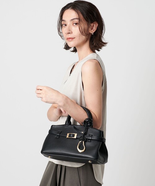 LE. VERNIS poire チャームバッグ2way LE VERNIS＞Poire チャーム バッグ-2WAY-（ハンドバッグ）｜LE