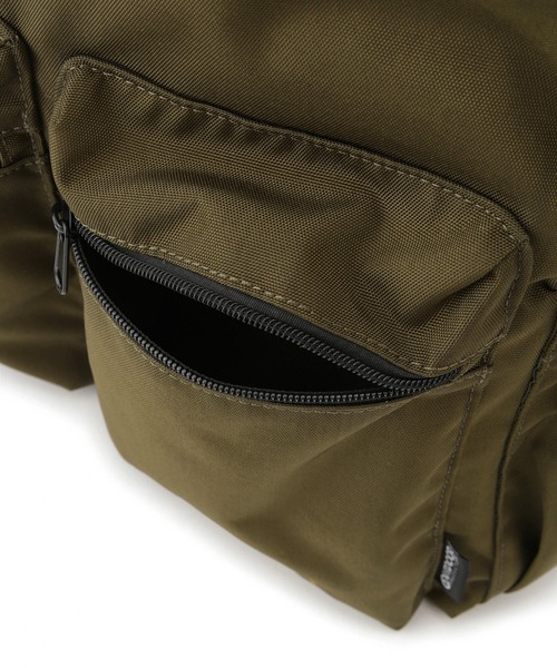 OUTDOOR PRODUCTS(アウトドアプロダクツ)の「【OUTDOOR PRODUCTS for SALON】別注バッグパック / アウトドアプロダクツ(バックパック/リュック・レディース・ブラック/カーキ・FREE)」の14枚目の写真