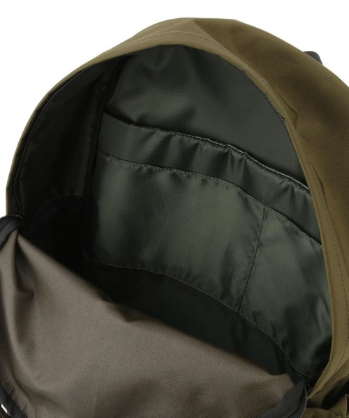 OUTDOOR PRODUCTS(アウトドアプロダクツ)の「【OUTDOOR PRODUCTS for SALON】別注バッグパック / アウトドアプロダクツ(バックパック/リュック・レディース・ブラック/カーキ・FREE)」の4枚目の写真