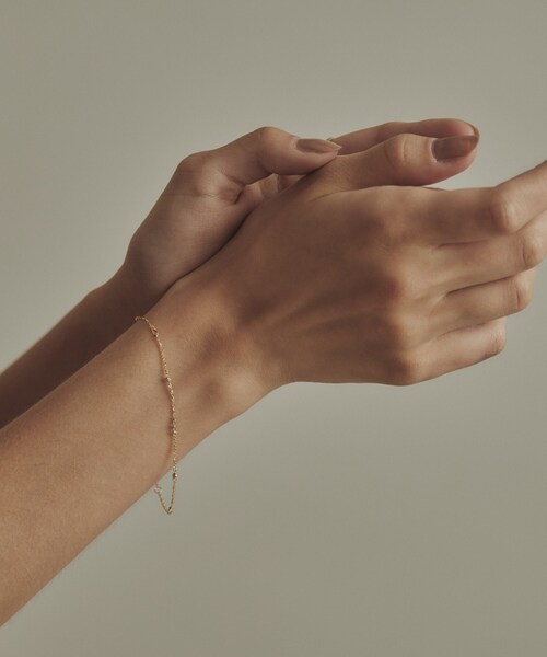 COCOSHNIK(ココシュニック)の「K18フラットキヘイ×ハニーカットビーズ ブレスレット(ブレスレット・レディース・イエローゴールド・17)」の10枚目の写真