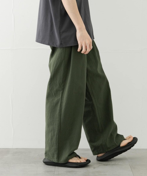 SENSE OF PLACE by URBAN RESEARCH（センスオブプレイスバイアーバンリサーチ）の「ドライタッチワイドパンツ（その他パンツ・メンズ・ブラック/ライトベージュ/グリーン・MEDIUM/LARGE）」の3枚目の写真